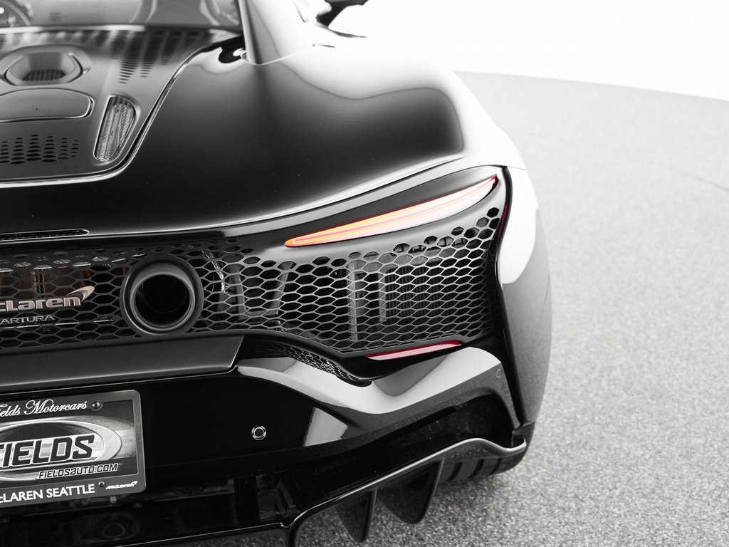 New 2026 McLaren Artura RWD image 39