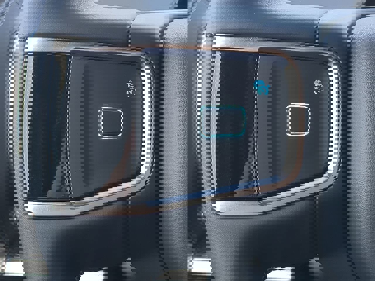 New 2026 Ford Expedition Platinum w/ Stealth Appearance Package image 24