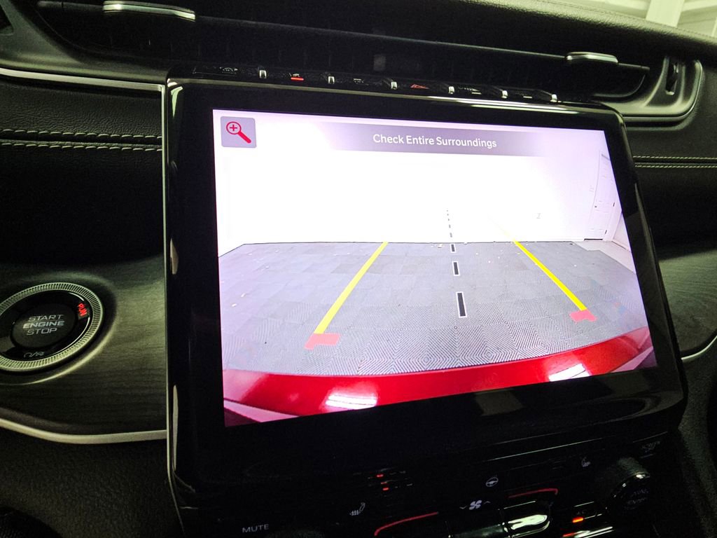 Used 2021 Jeep Grand Cherokee L Limited image 21