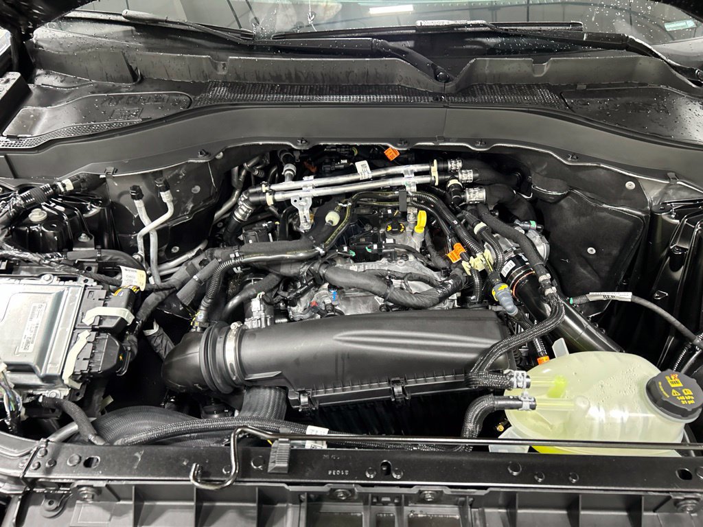 New 2027 Ford Explorer Active AWD/4WD image 31