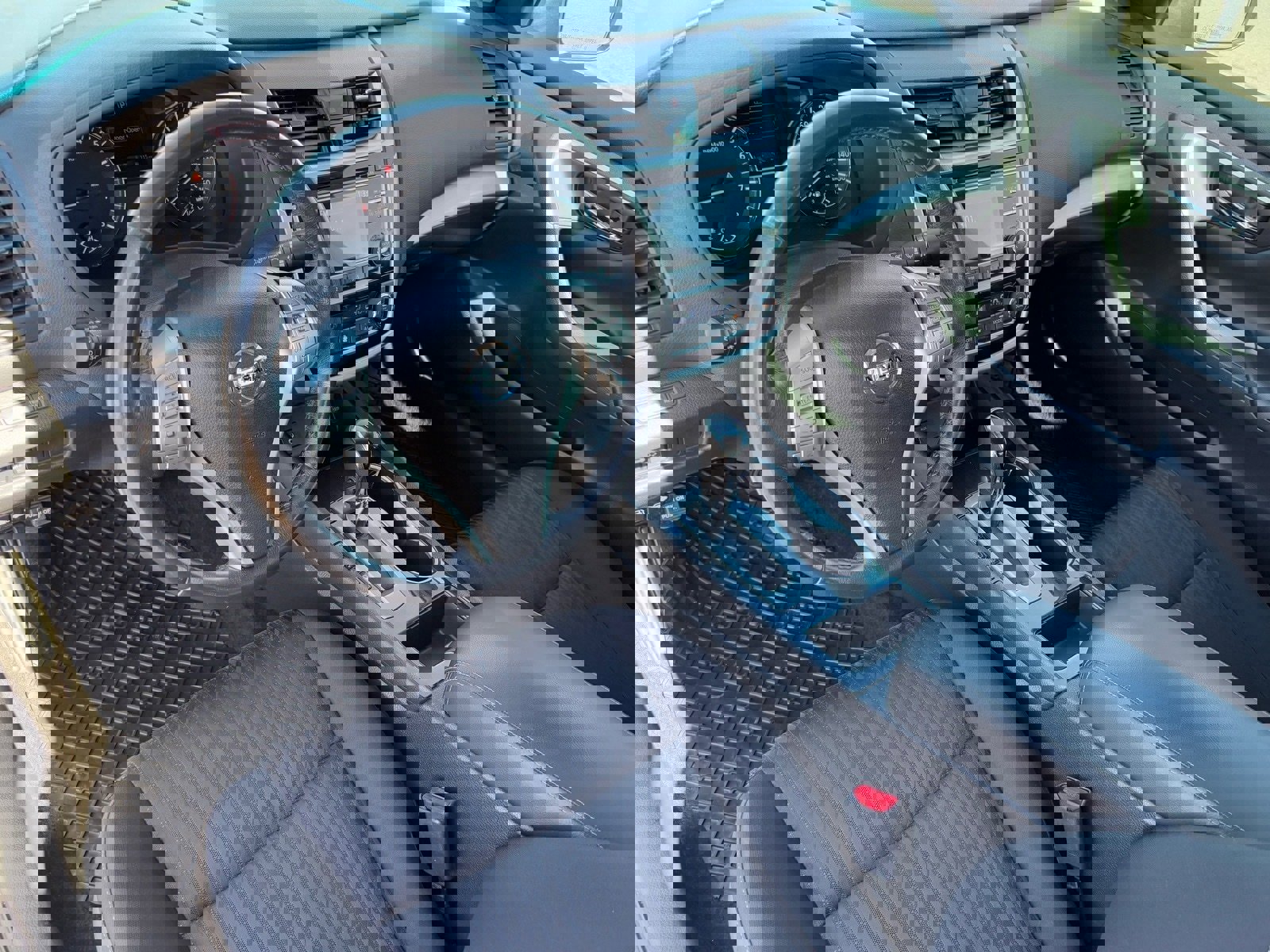 Used 2018 Nissan Altima 2.5 SV image 16