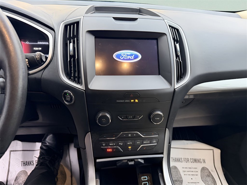 Used 2020 Ford Edge SEL w/ Convenience Package image 18