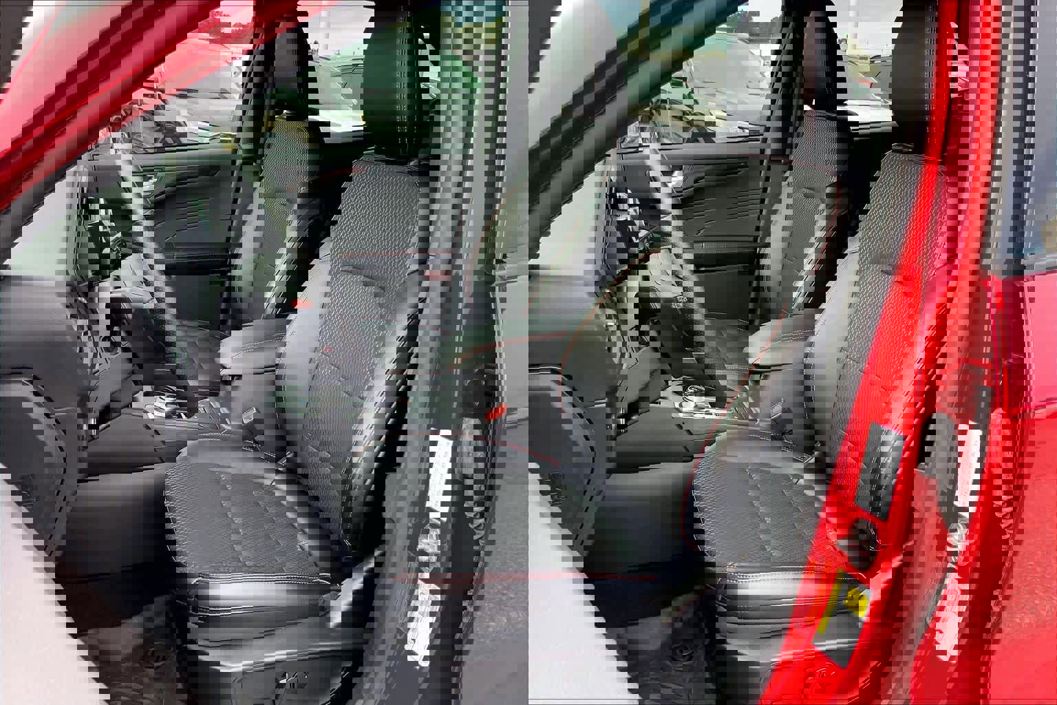 Certified 2024 Ford Escape ST-Line w/ Equipment Group 301A image 7