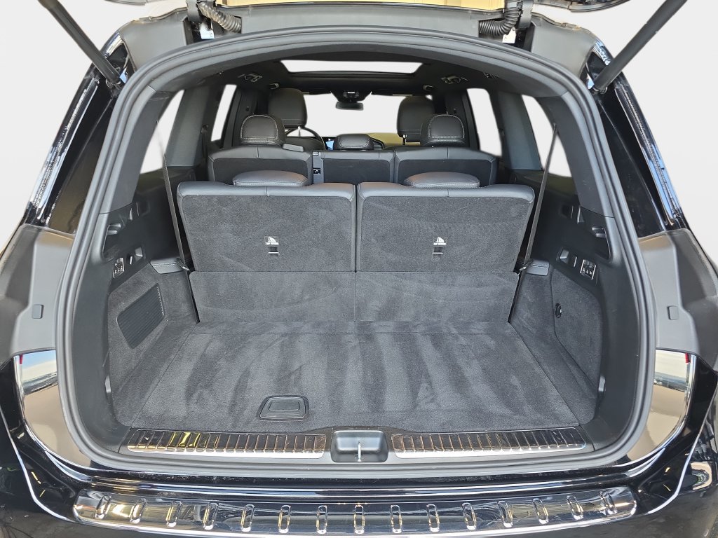 Used 2024 Mercedes-Benz GLS 450 4MATIC image 14