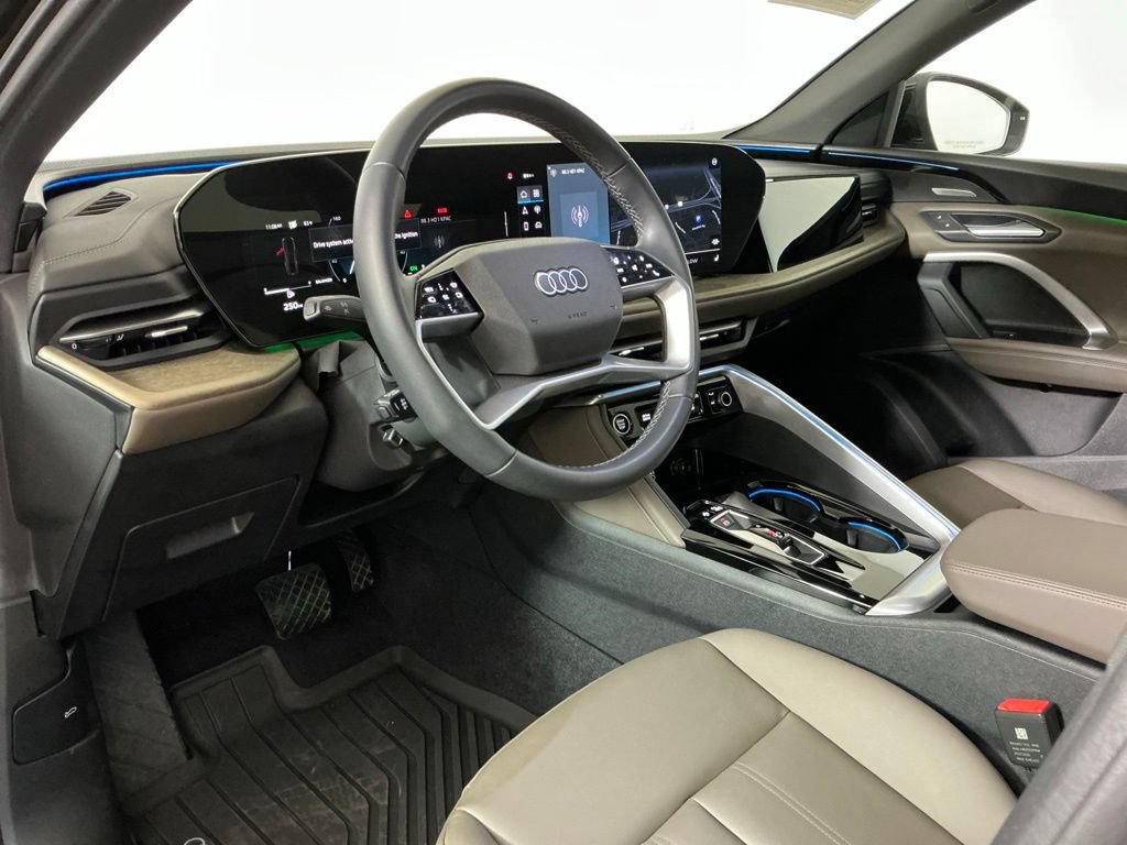 Used 2025 Audi Q5 Premium Plus w/ Premium Plus AWD/4WD image 20