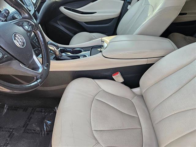 Used 2017 Buick Envision Essence image 15