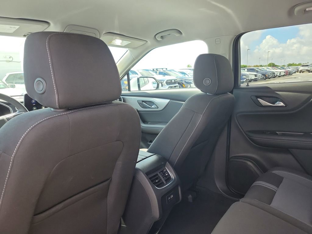 Used 2024 Chevrolet Blazer LT FWD image 13