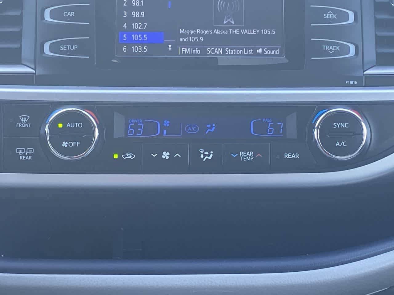 Certified 2019 Toyota Highlander LE AWD/4WD image 18