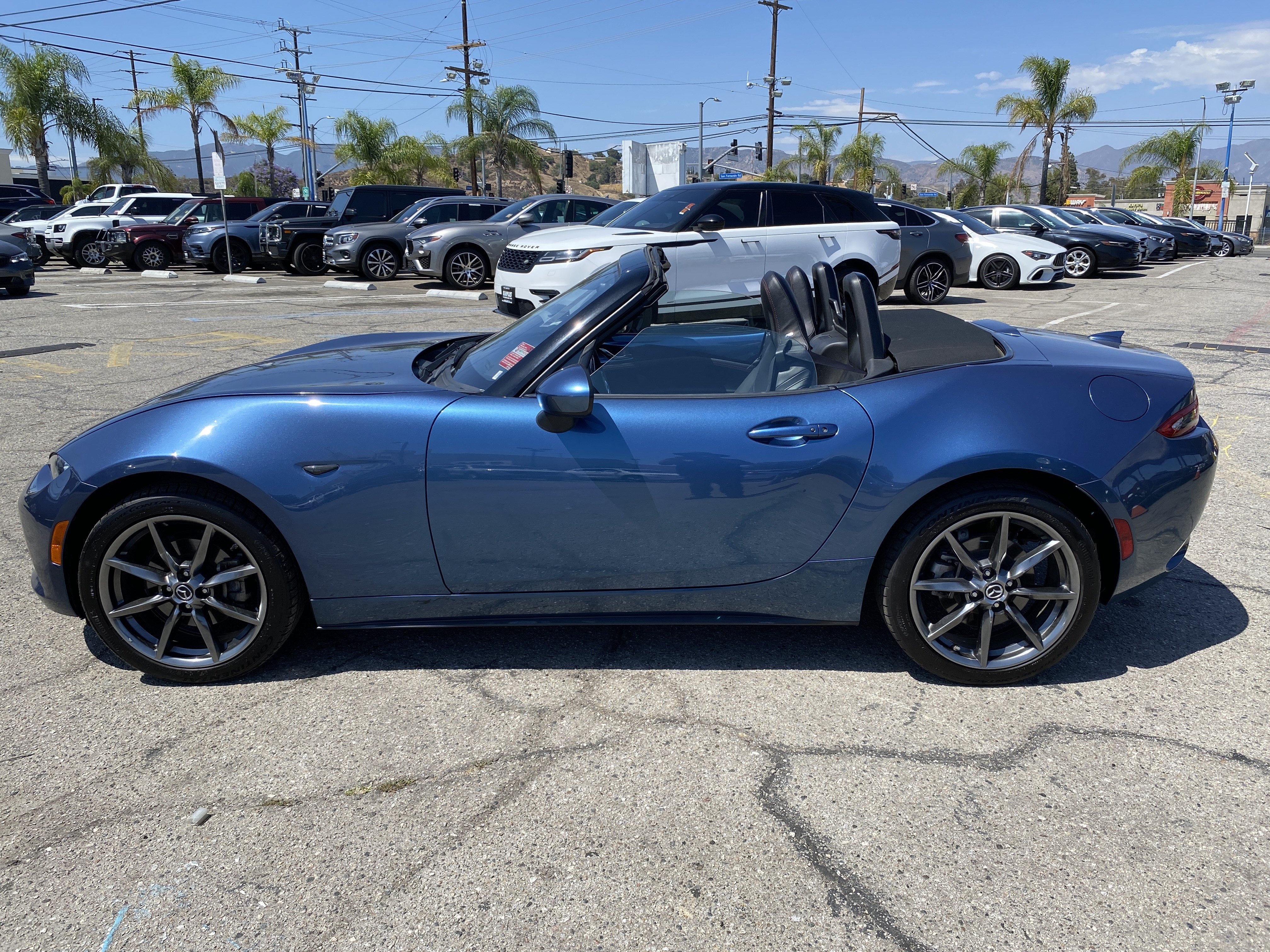 Used 2019 MAZDA MX-5 Miata Grand Touring w/ GT-S Package RWD image 19