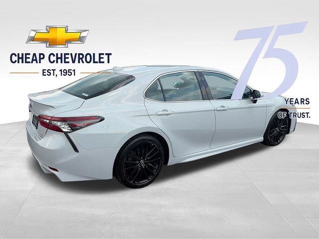 Used 2022 Toyota Camry XSE FWD image 5