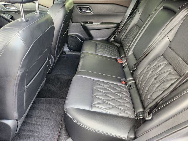 Used 2023 Nissan Rogue Platinum image 22