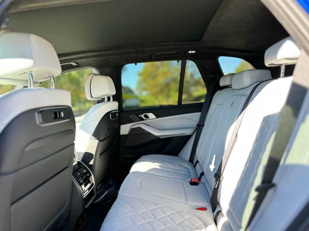 New 2026 BMW X5 M60i image 20