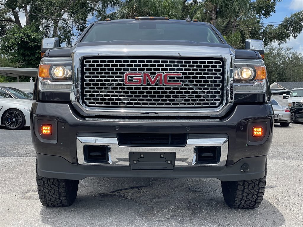 Used 2015 GMC Sierra 3500 Denali w/ Duramax Plus Package image 7