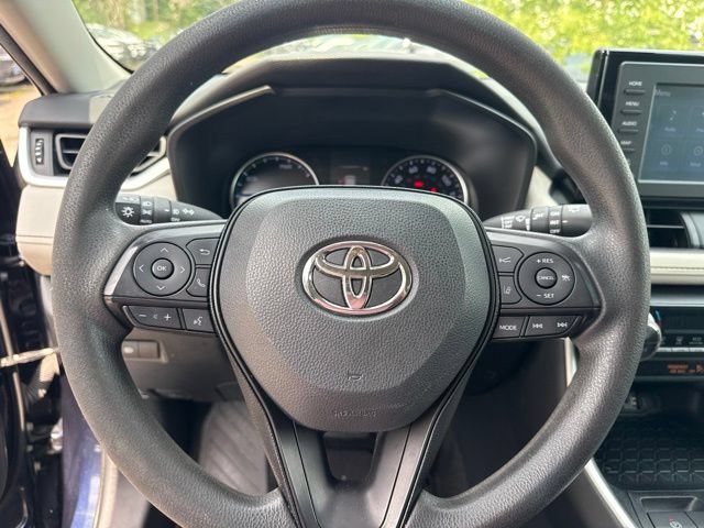 Used 2019 Toyota RAV4 XLE w/ Carpet Mat Package AWD/4WD image 14