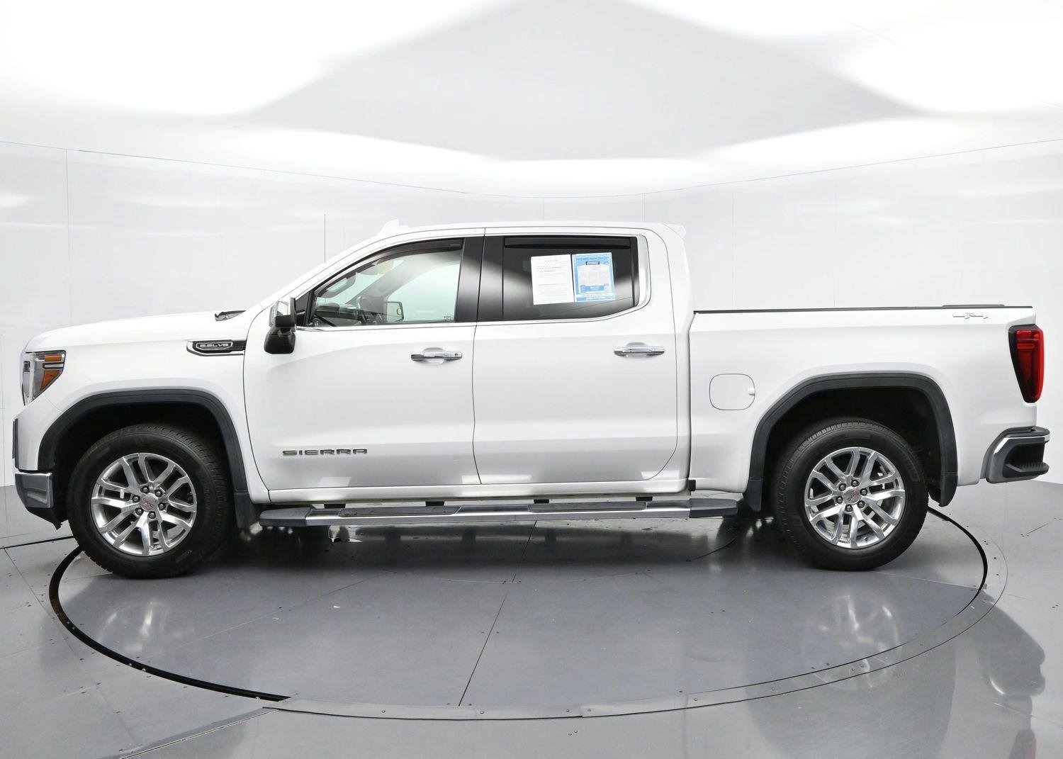 Used 2019 GMC Sierra 1500 SLT w/ SLT Premium Plus Package AWD/4WD image 4