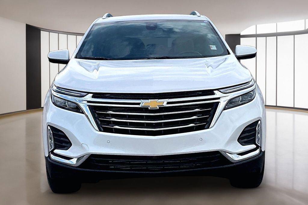 Used 2024 Chevrolet Equinox Premier image 3