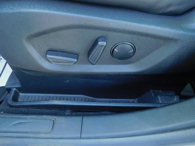 Used 2024 Ford Edge SEL image 23