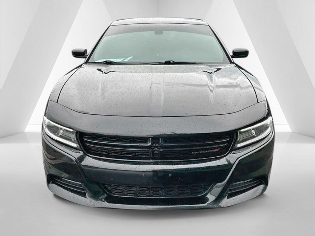 Used 2018 Dodge Charger R/T RWD image 2