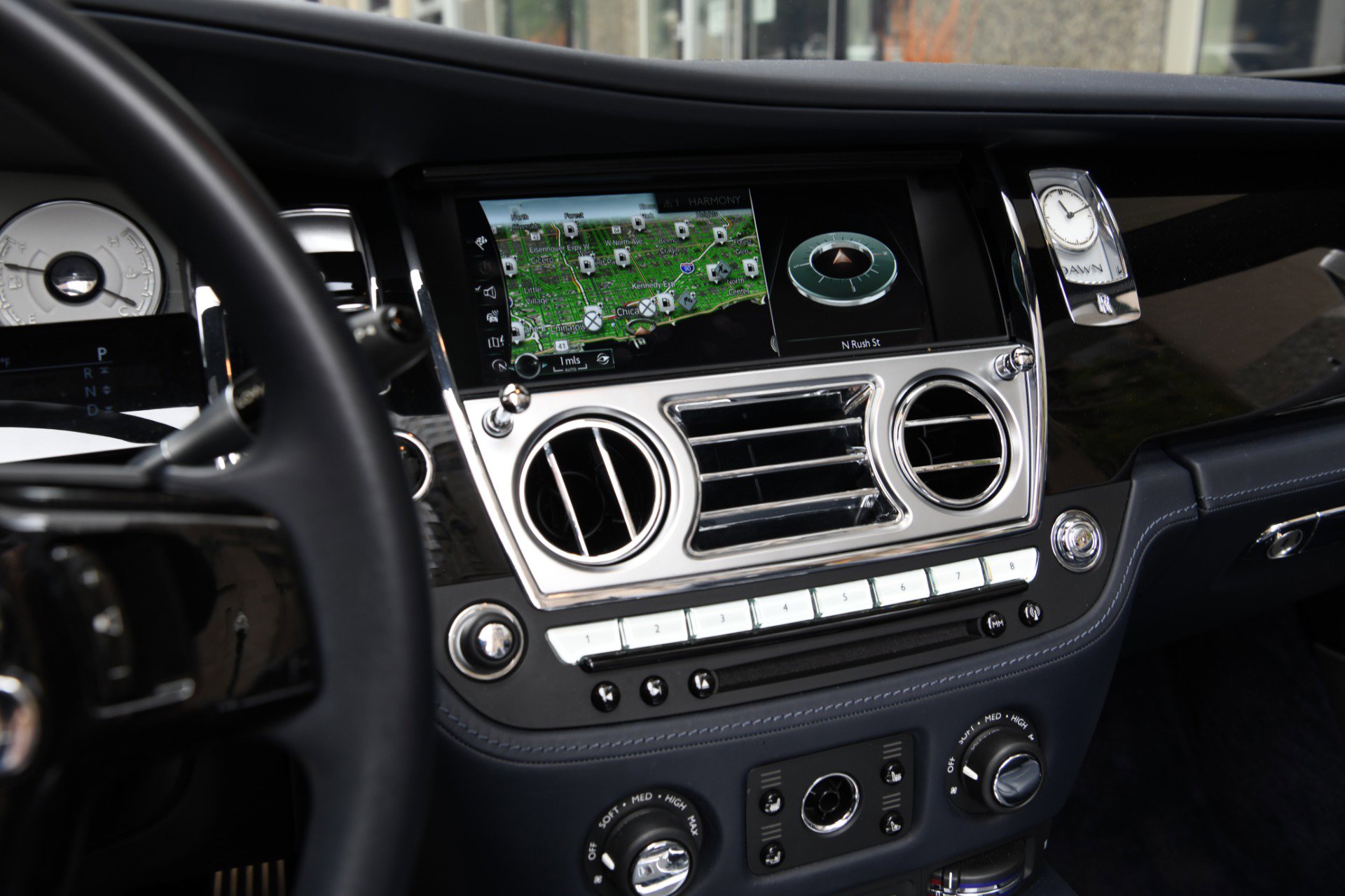 Used 2020 Rolls-Royce Dawn image 16