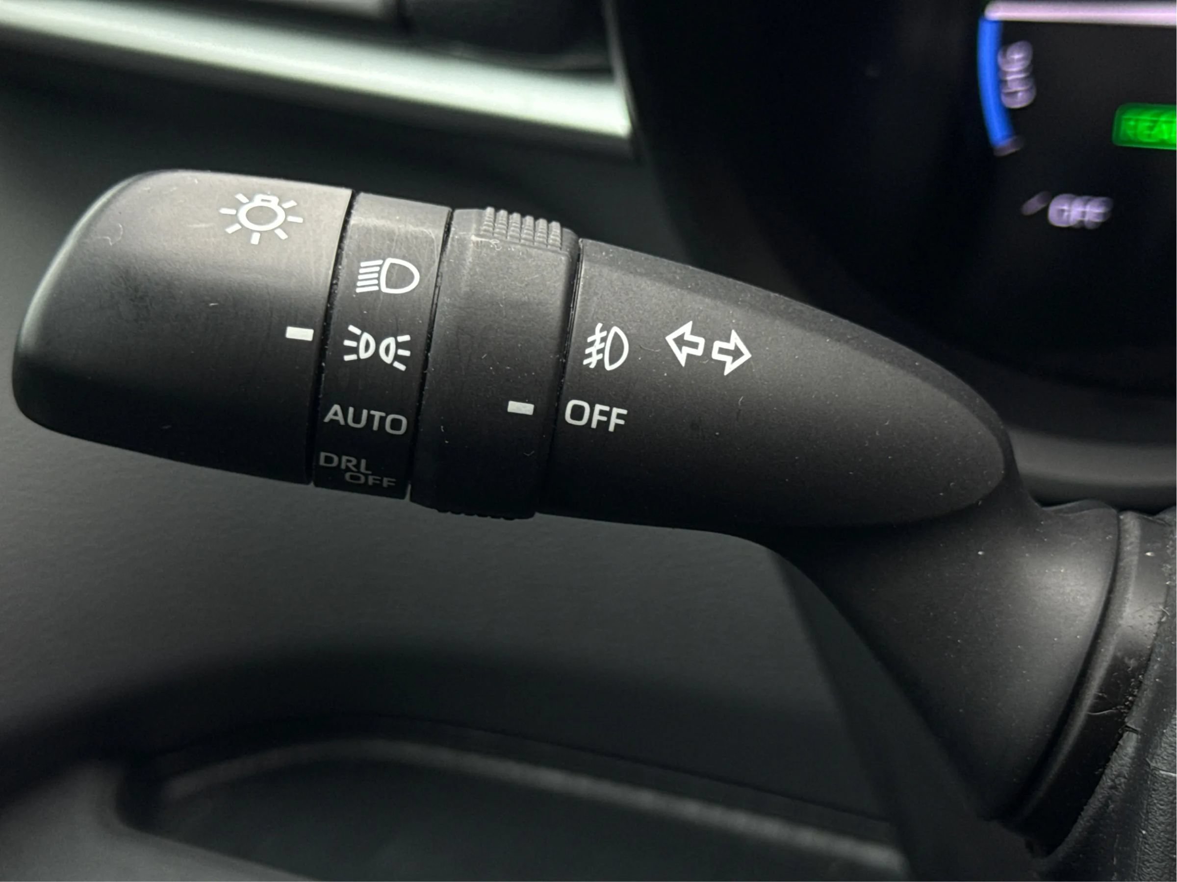 Used 2022 Toyota Sienna XSE FWD image 58