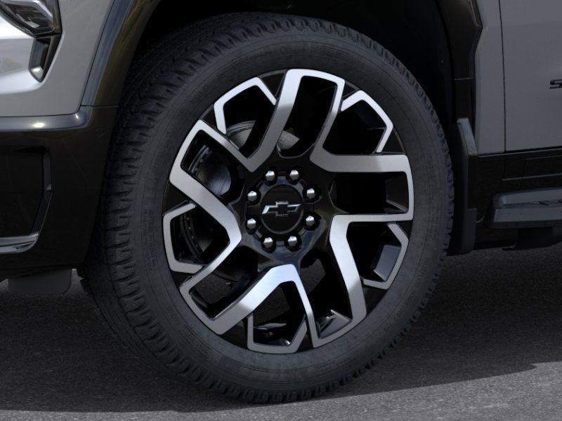 New 2025 Chevrolet Silverado EV RST image 10