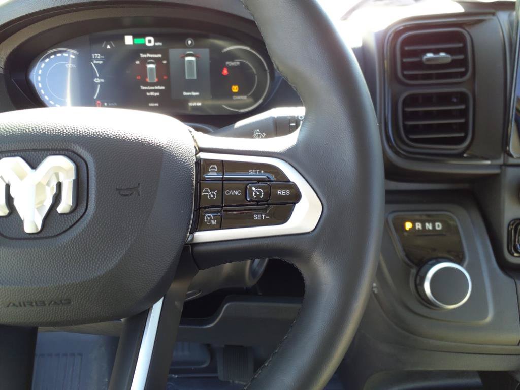 New 2024 RAM ProMaster 3500 w/ Delivery Van Package FWD image 13