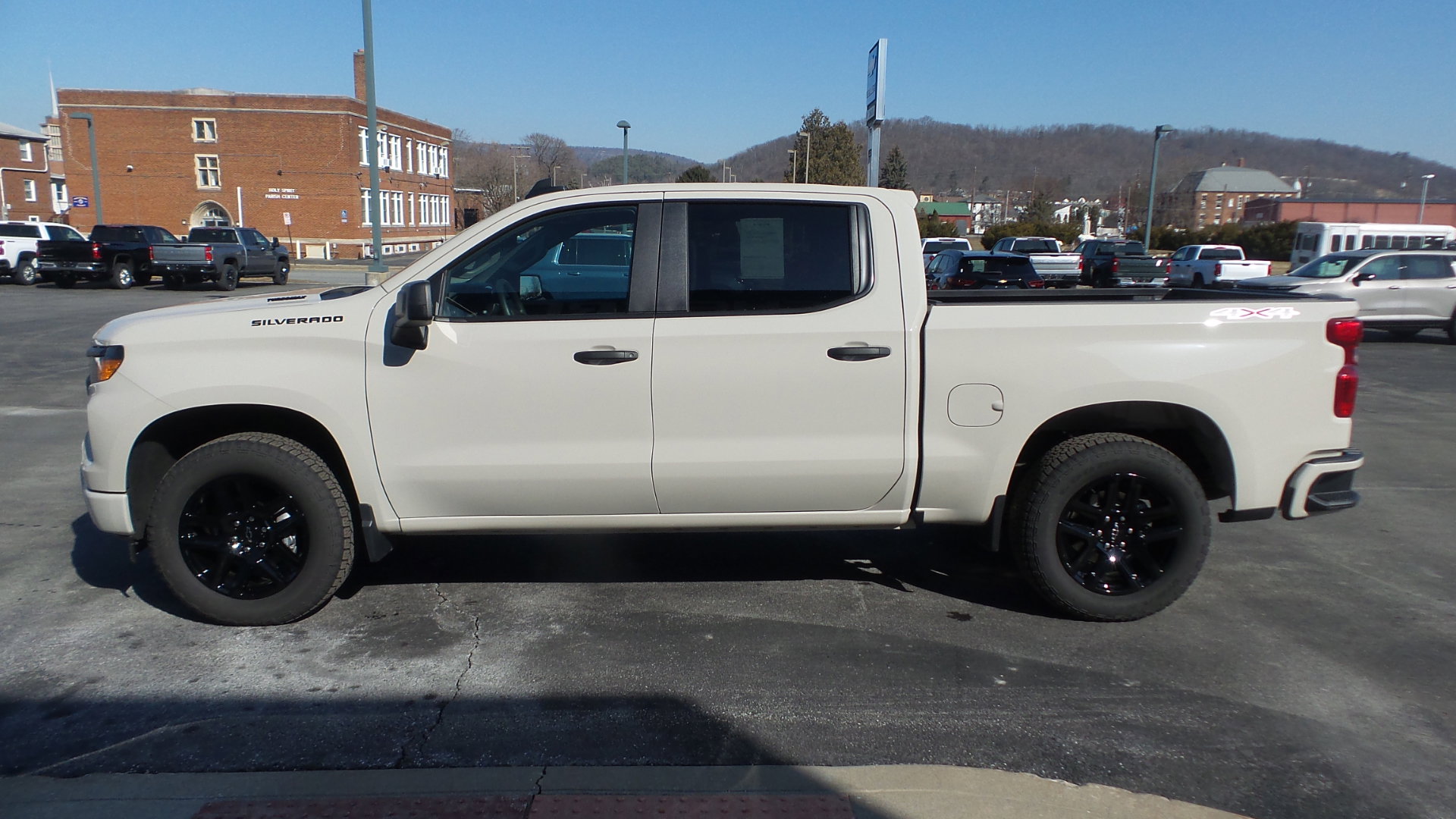 Used 2026 Chevrolet Silverado 1500 Custom w/ LPO, Dark Essentials Package image 4