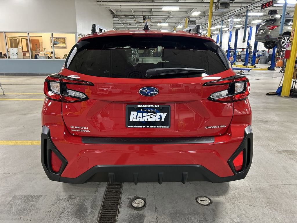 Certified 2025 Subaru Crosstrek 2.0i Premium image 7