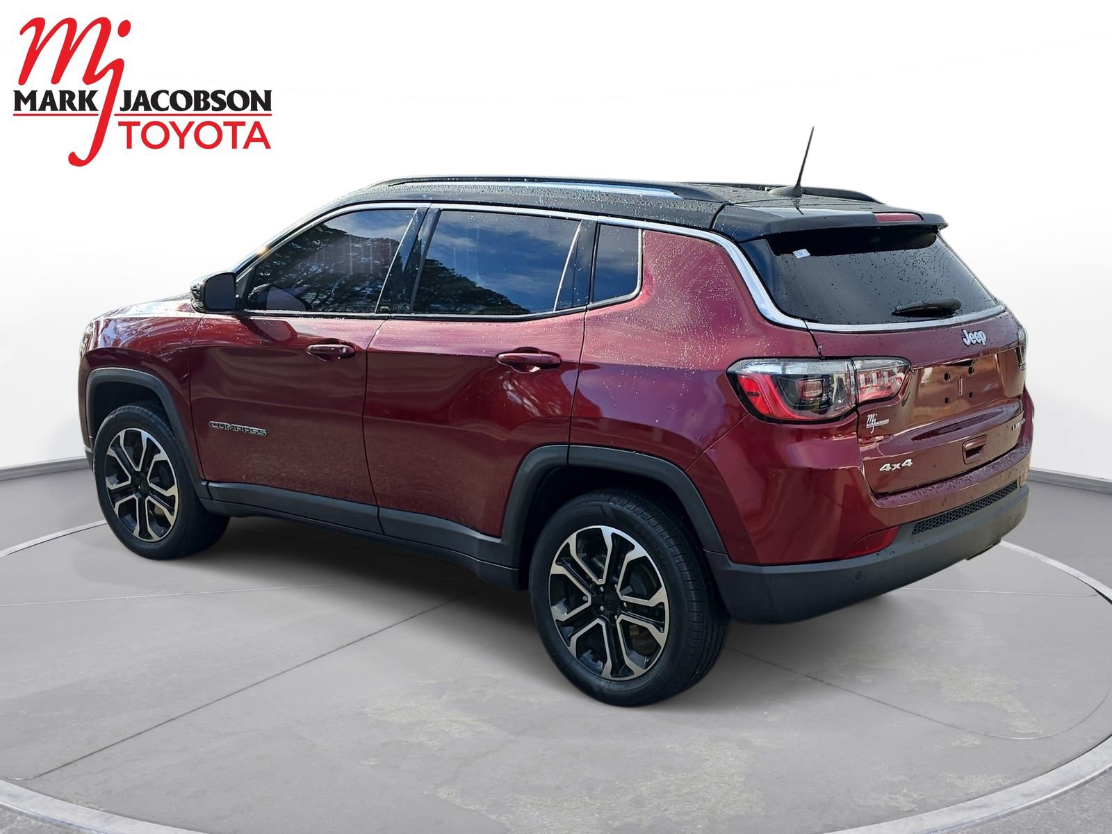 Used 2022 Jeep Compass Limited image 13