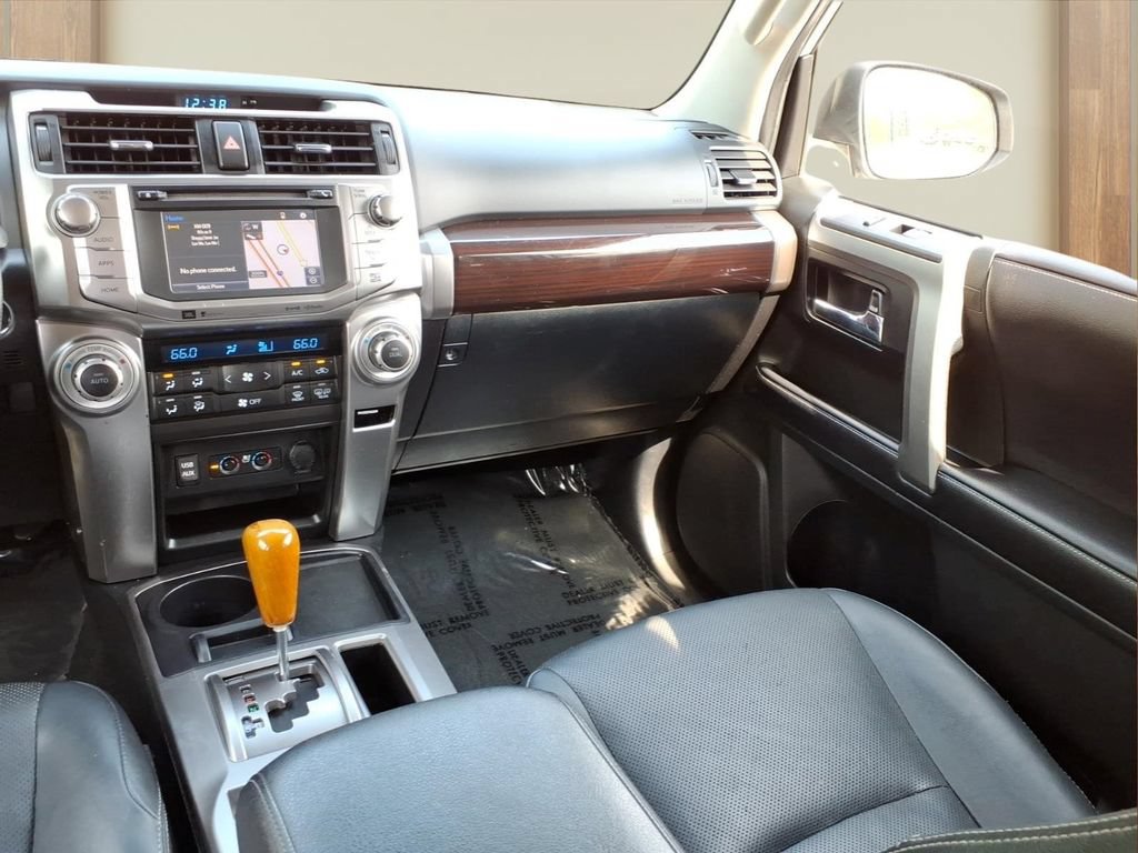 Used 2018 Toyota 4Runner Limited RWD image 25