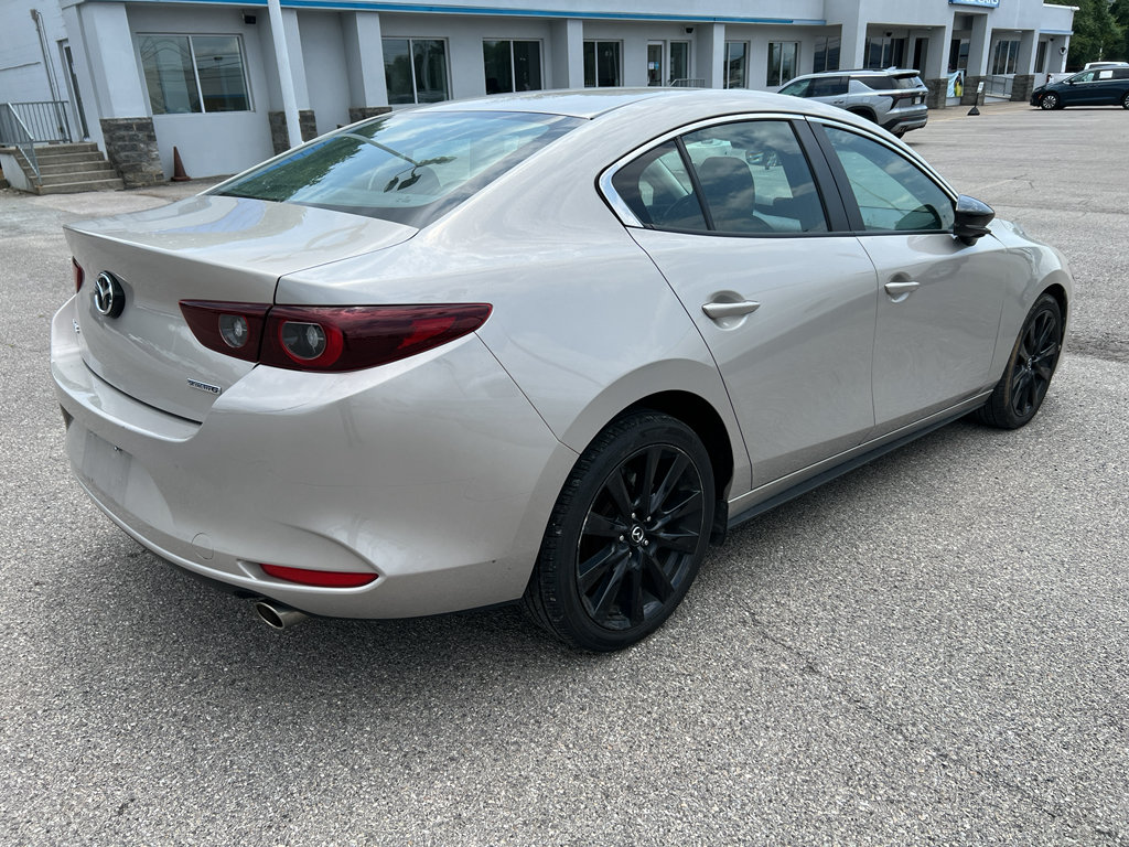 Used 2024 MAZDA MAZDA3 s FWD image 3