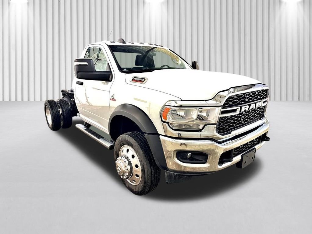 New 2023 RAM 4500 Tradesman image 2