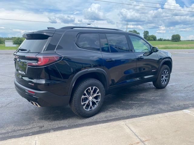 Used 2026 GMC Acadia AT4 w/ LPO, Floor Liner Package AWD/4WD image 4