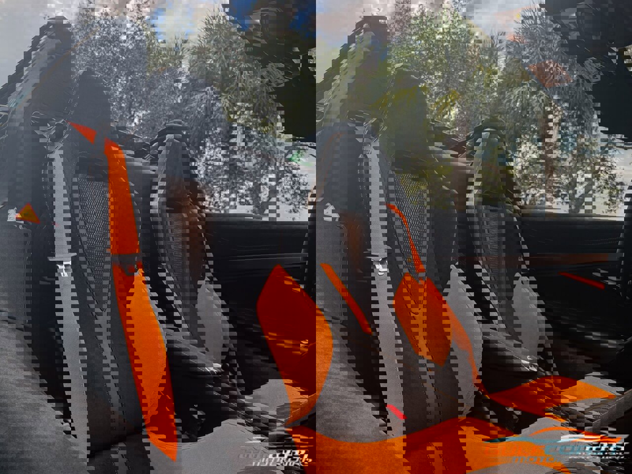 Used 2025 McLaren 750S Spider image 33