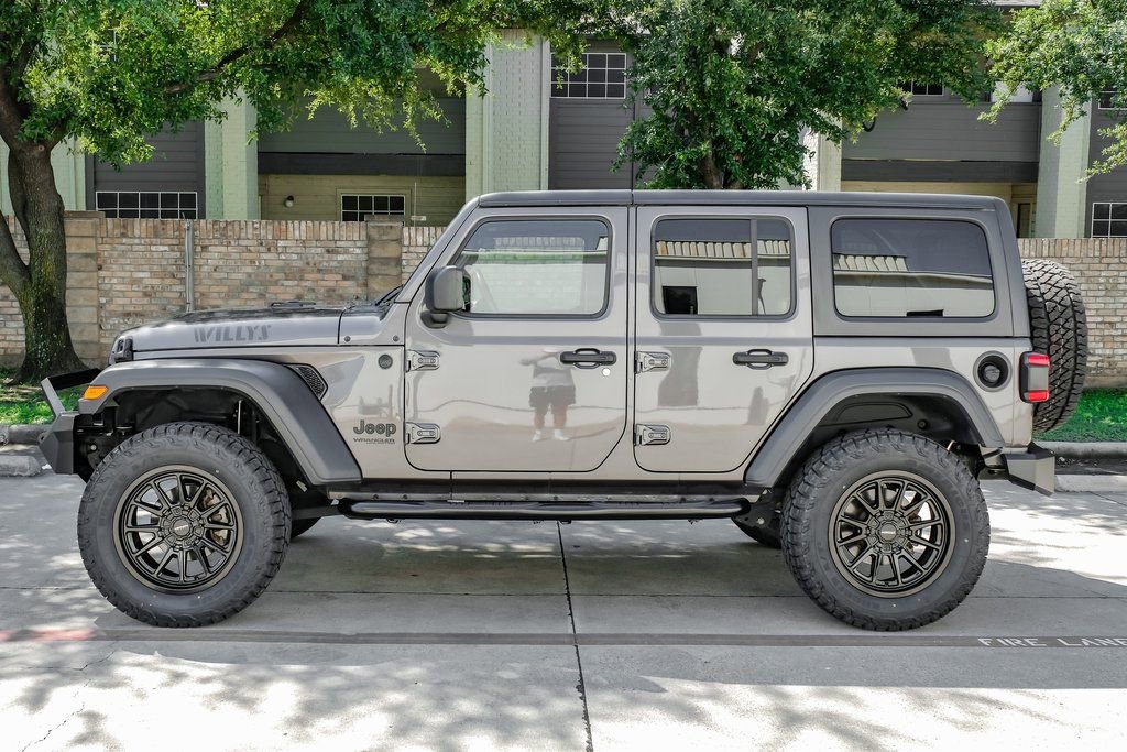 Used 2021 Jeep Wrangler Unlimited Willys image 21