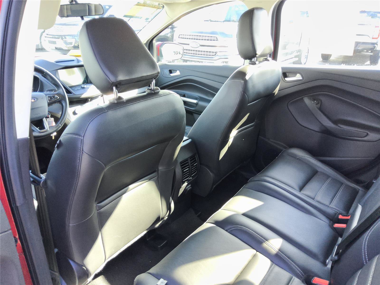 Used 2018 Ford Escape SEL w/ Canadian Touring Package AWD/4WD image 26