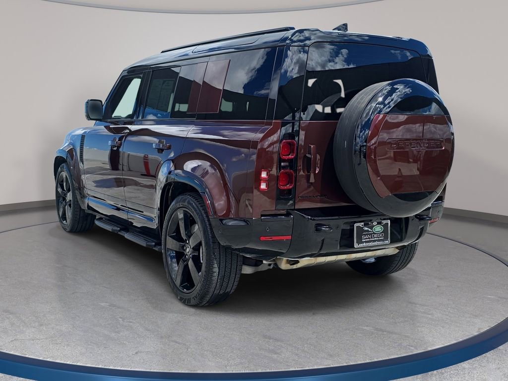 Used 2025 Land Rover Defender 110 Sedona Red Edition image 7