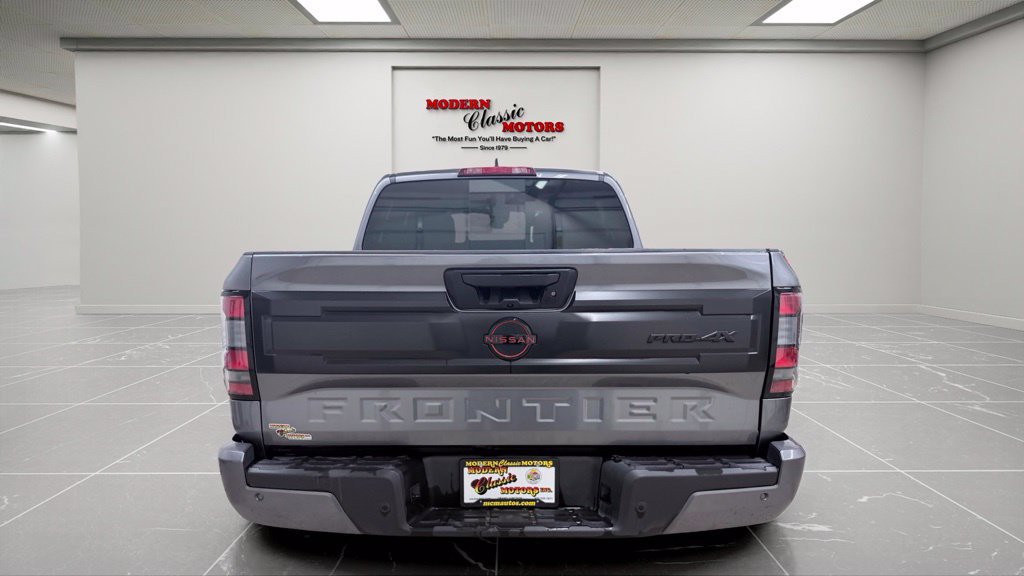 Used 2026 Nissan Frontier PRO-4X AWD/4WD image 6