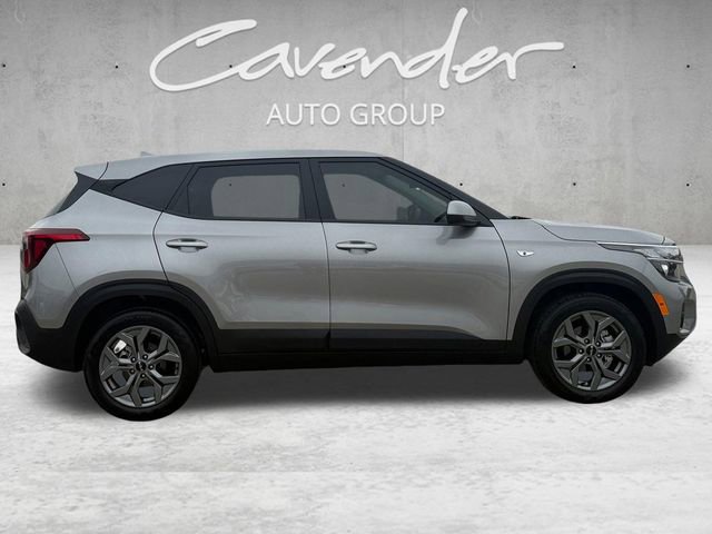 Used 2026 Kia Seltos LX FWD image 17
