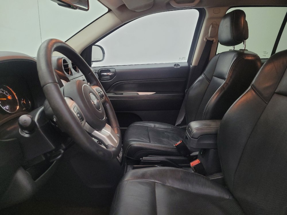 Used 2017 Jeep Compass High Altitude image 17