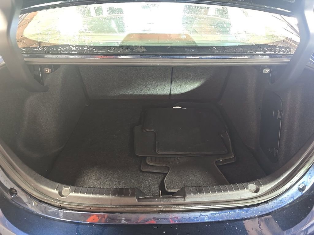 Used 2018 MAZDA MAZDA3 Touring FWD image 7