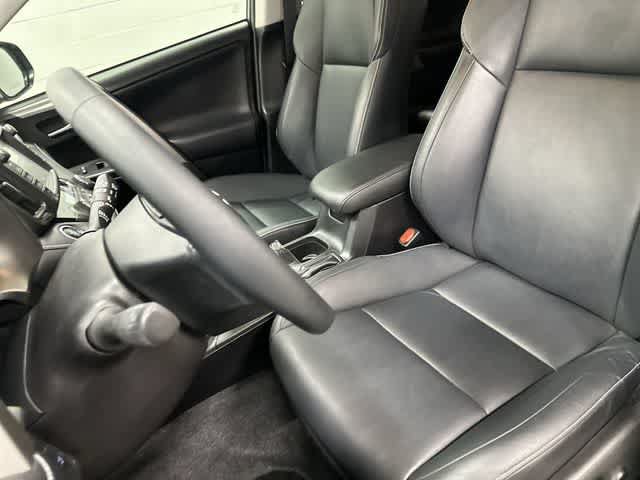 Used 2017 Toyota RAV4 Limited w/ Advanced Technology Package FWD image 10