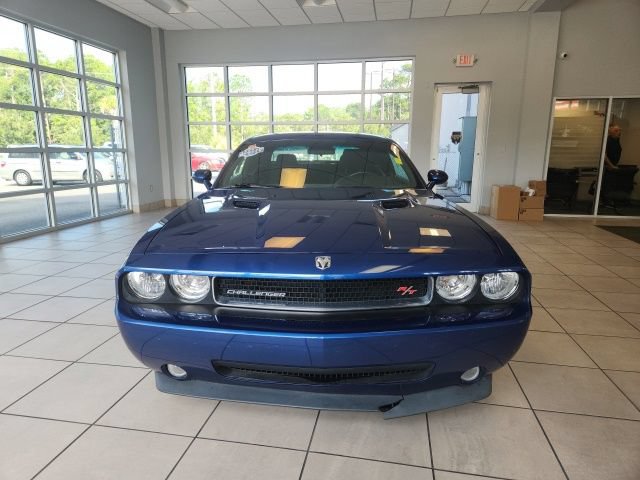Used 2009 Dodge Challenger R/T RWD image 3