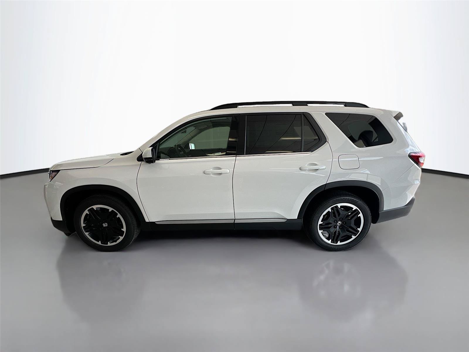 New 2026 Honda Pilot image 8