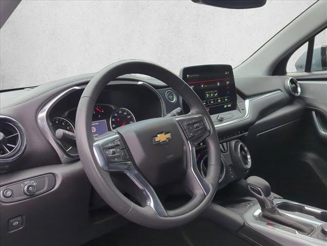 Used 2023 Chevrolet Blazer LT w/ Convenience Package image 9