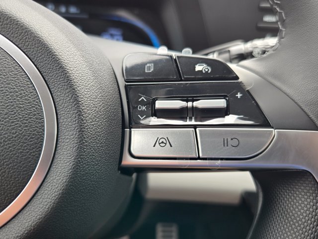 New 2026 Hyundai Elantra SEL Sport FWD image 12