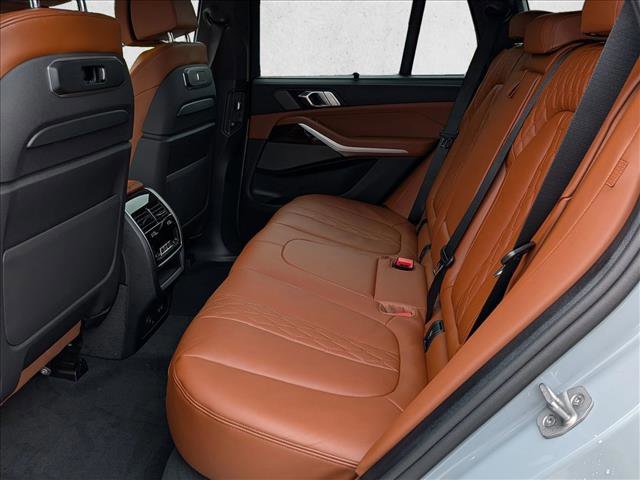 New 2026 BMW X5 xDrive50e AWD/4WD image 17