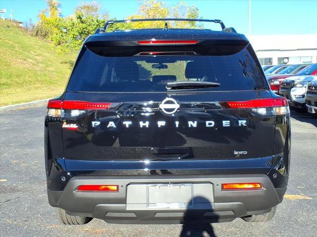 Certified 2025 Nissan Pathfinder SV image 6