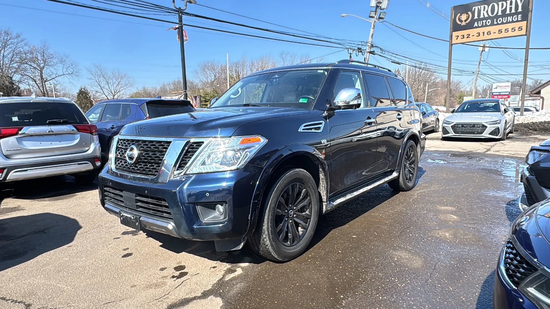 Used 2019 Nissan Armada Platinum w/ Interior Lighting Package AWD/4WD image 1