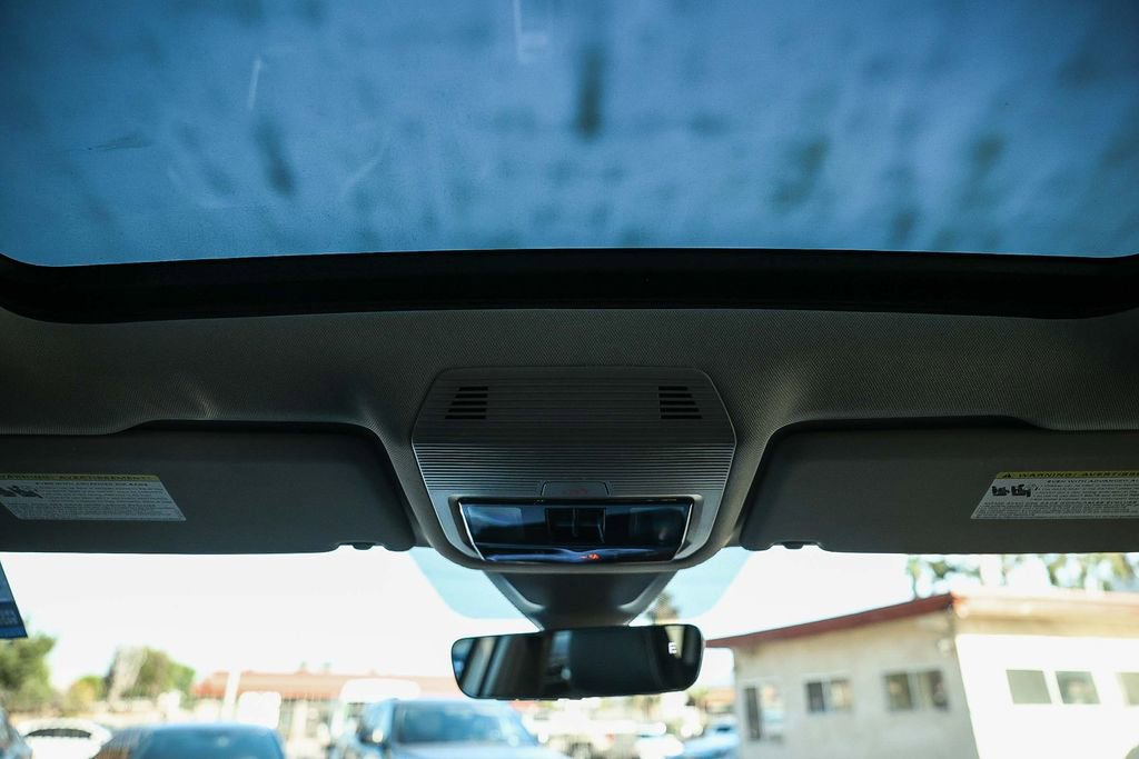 New 2026 Volkswagen Atlas SE image 7